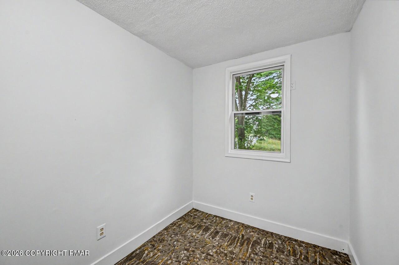 1198 W Main Street Property Photo 61