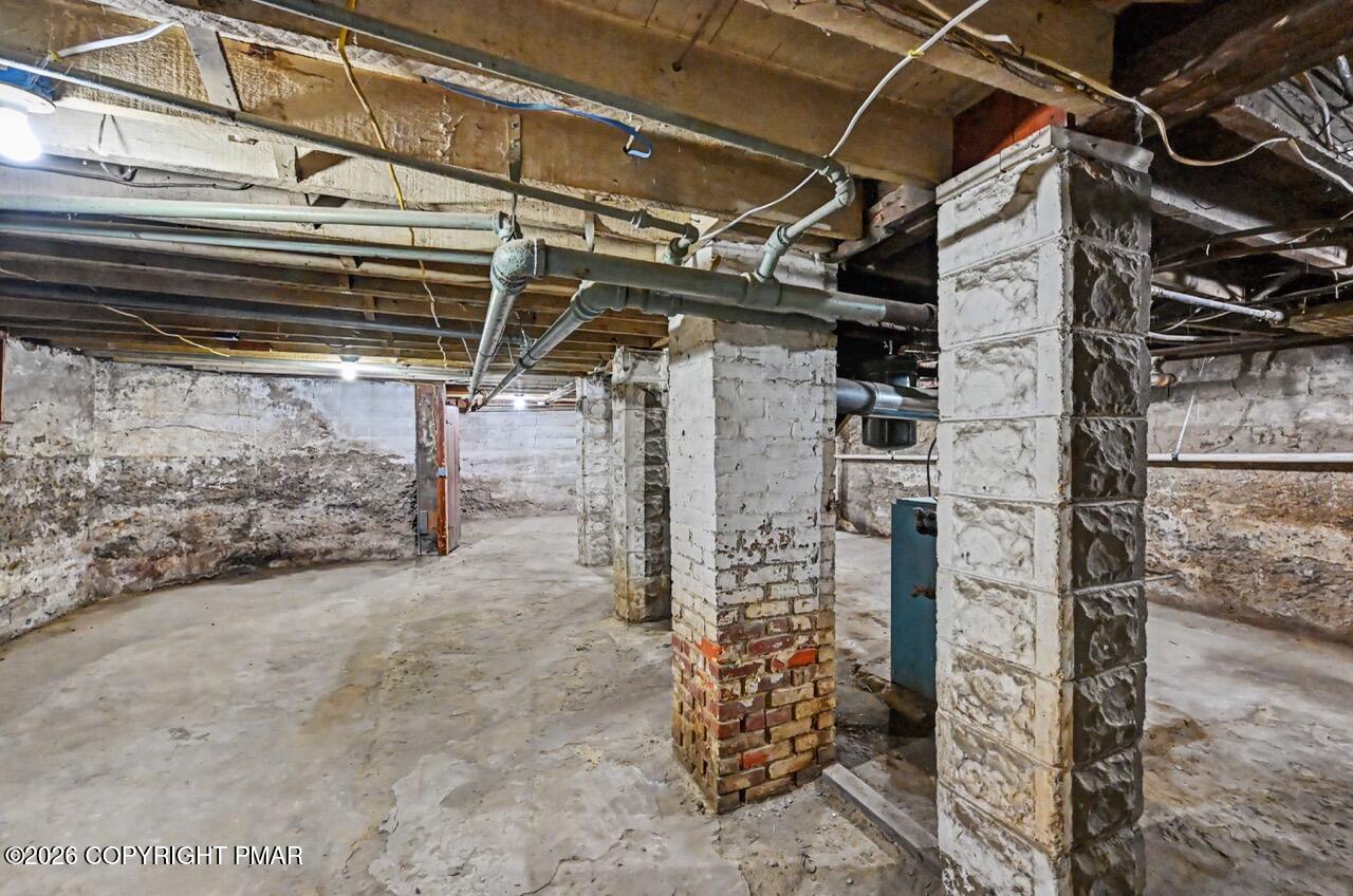 1198 W Main Street Property Photo 69