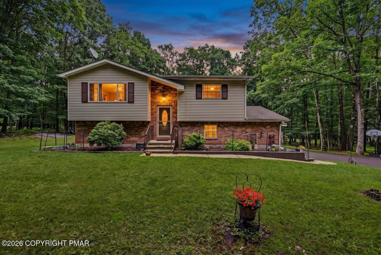 386 Upper Ridge Drive Property Photo 1