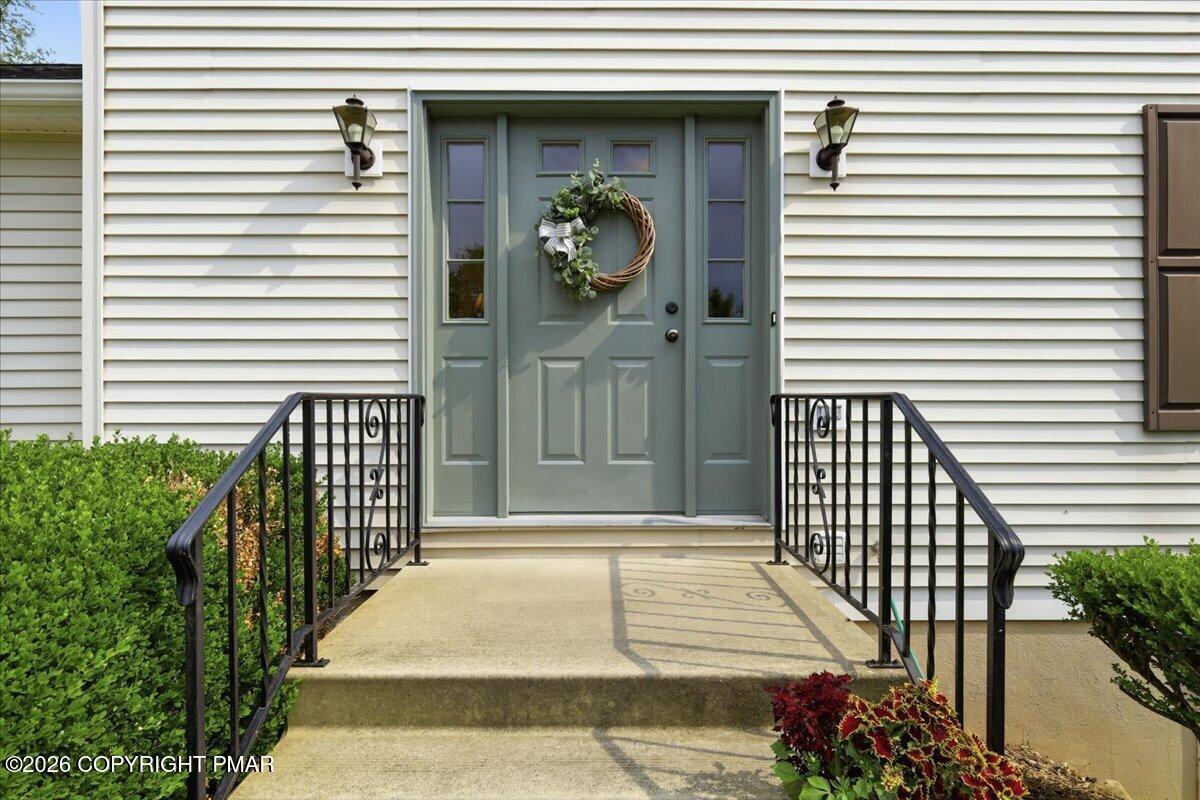 116 Rogers Lane Property Photo 2