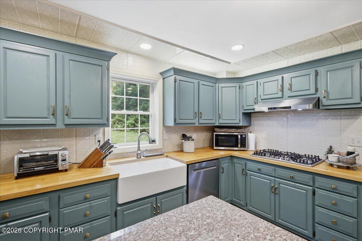 116 Rogers Lane Property Photo 3