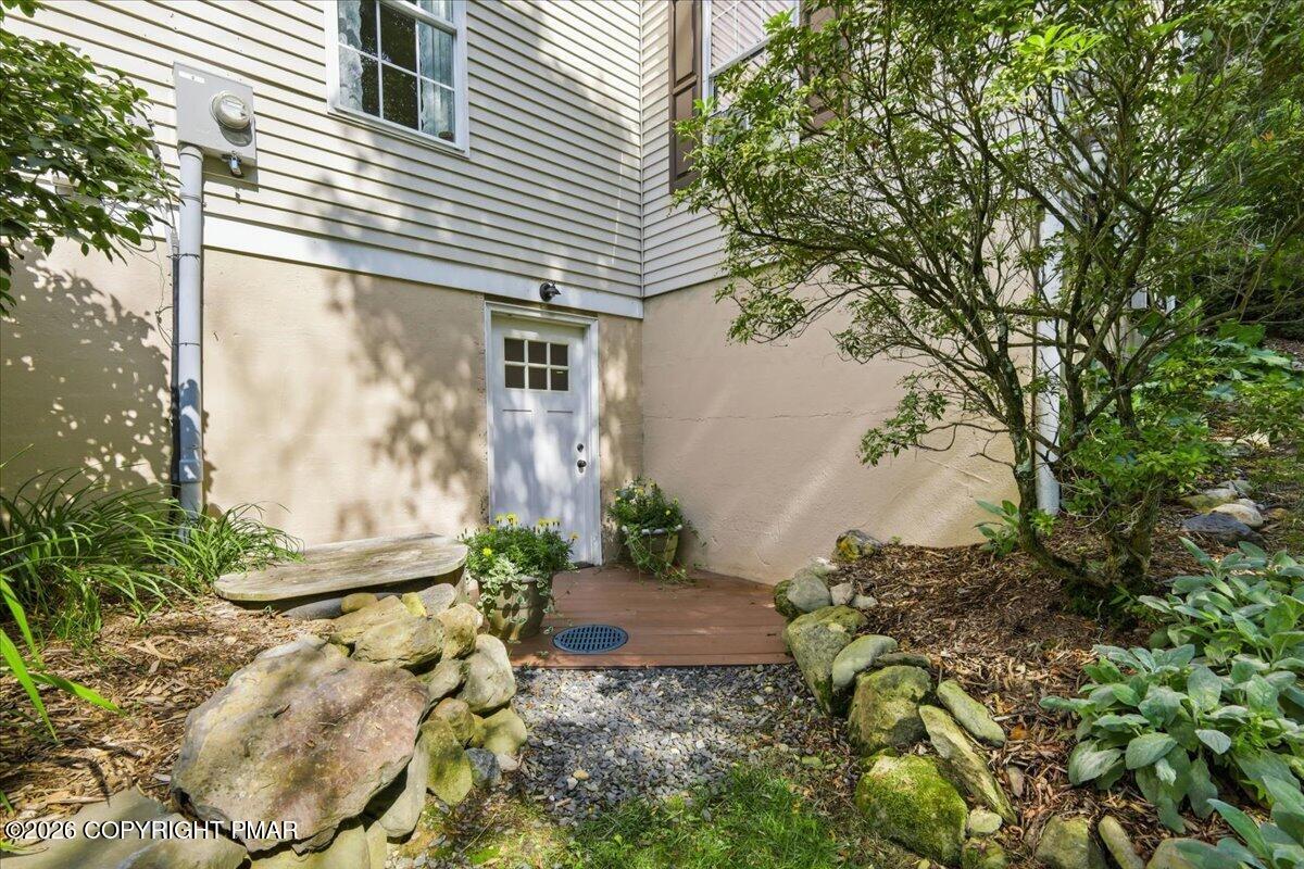 116 Rogers Lane Property Photo 71