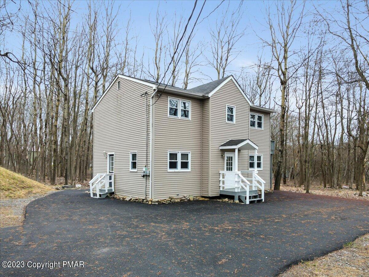 400 Cedar Drive Property Photo 6