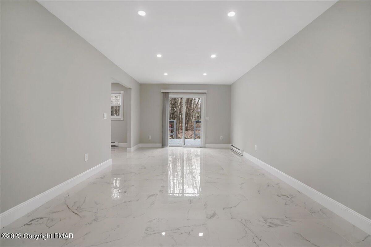400 Cedar Drive Property Photo 17