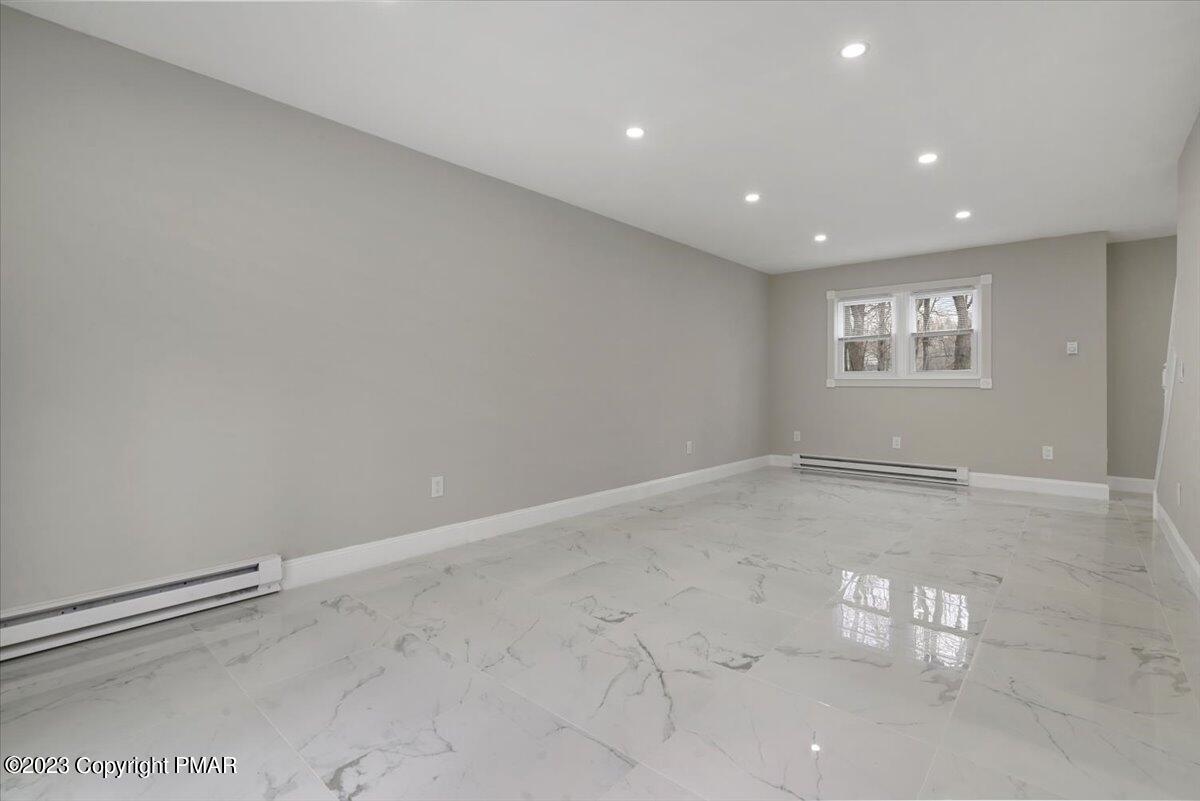 400 Cedar Drive Property Photo 18