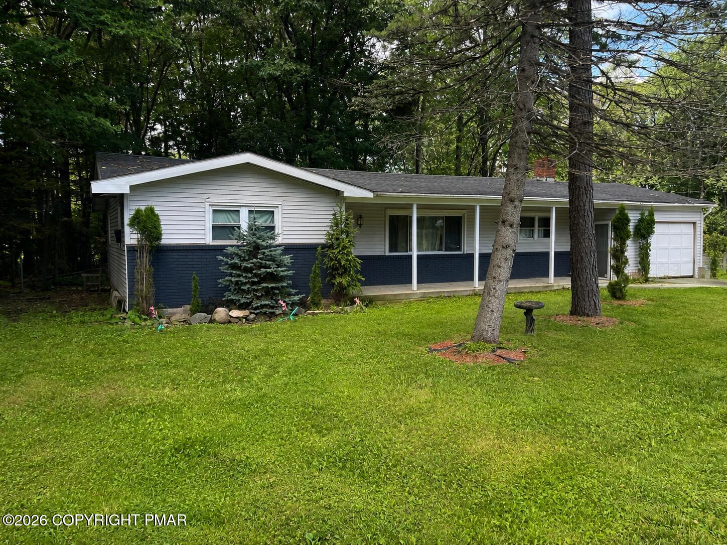 129 Stillwater Drive Property Photo 1