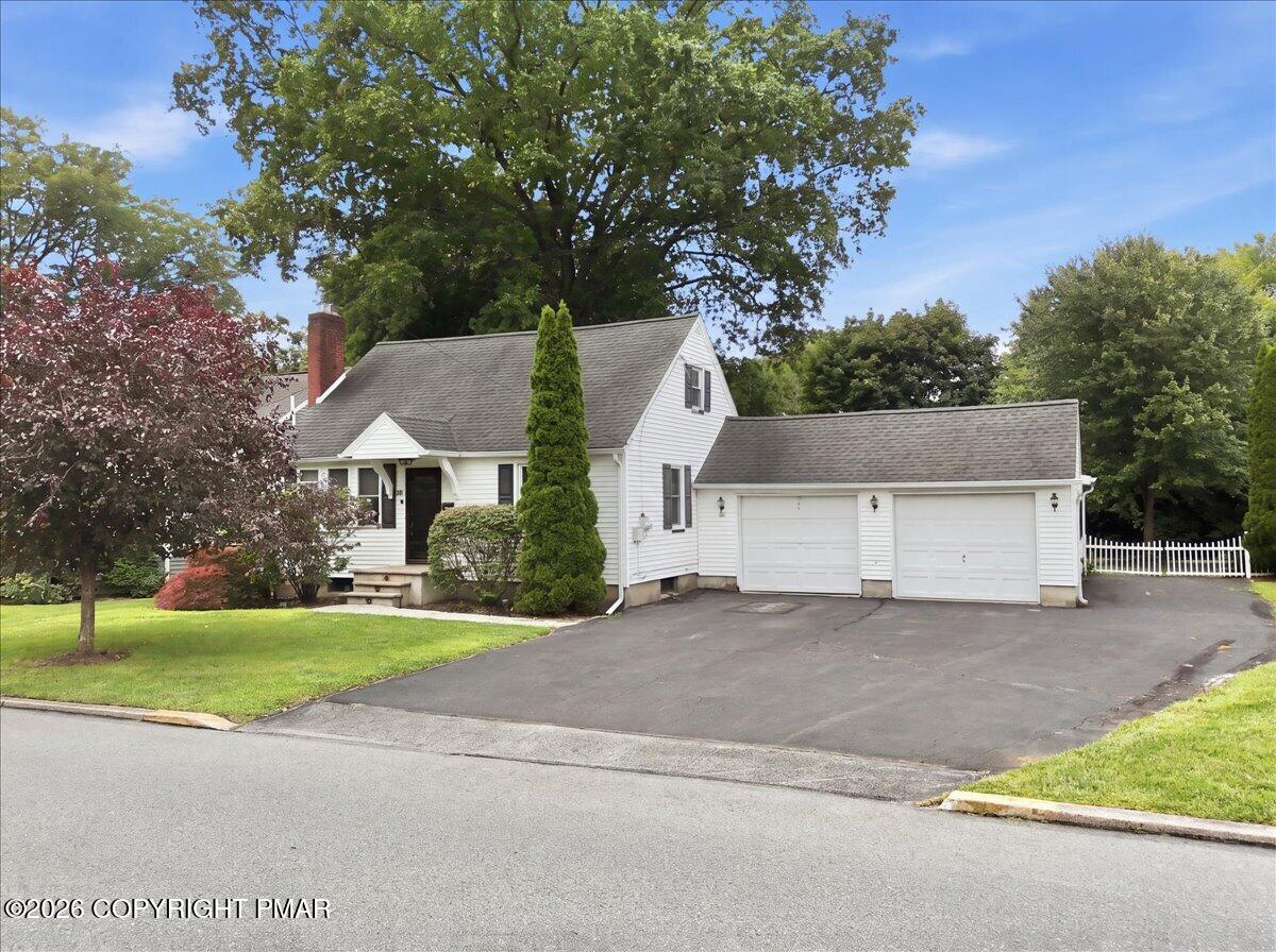 467 N 8th Street Property Photo 4