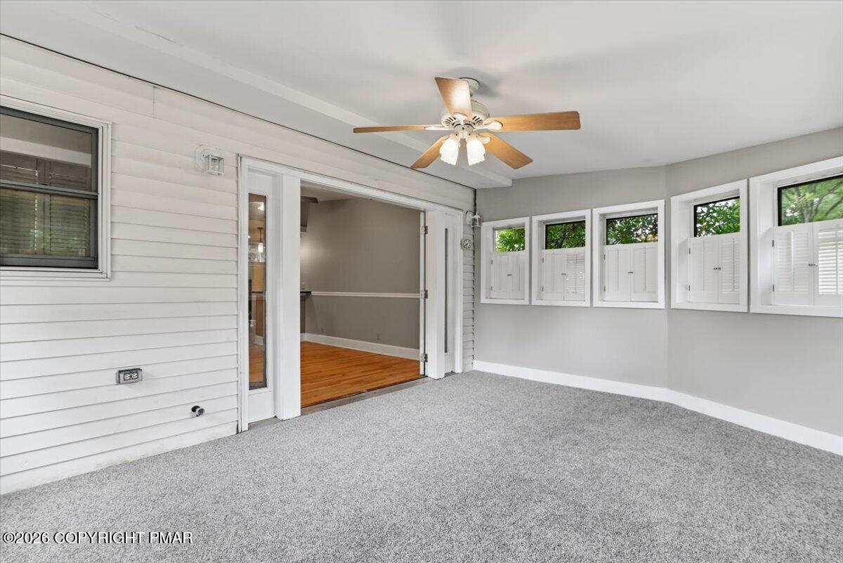 467 N 8th Street Property Photo 21