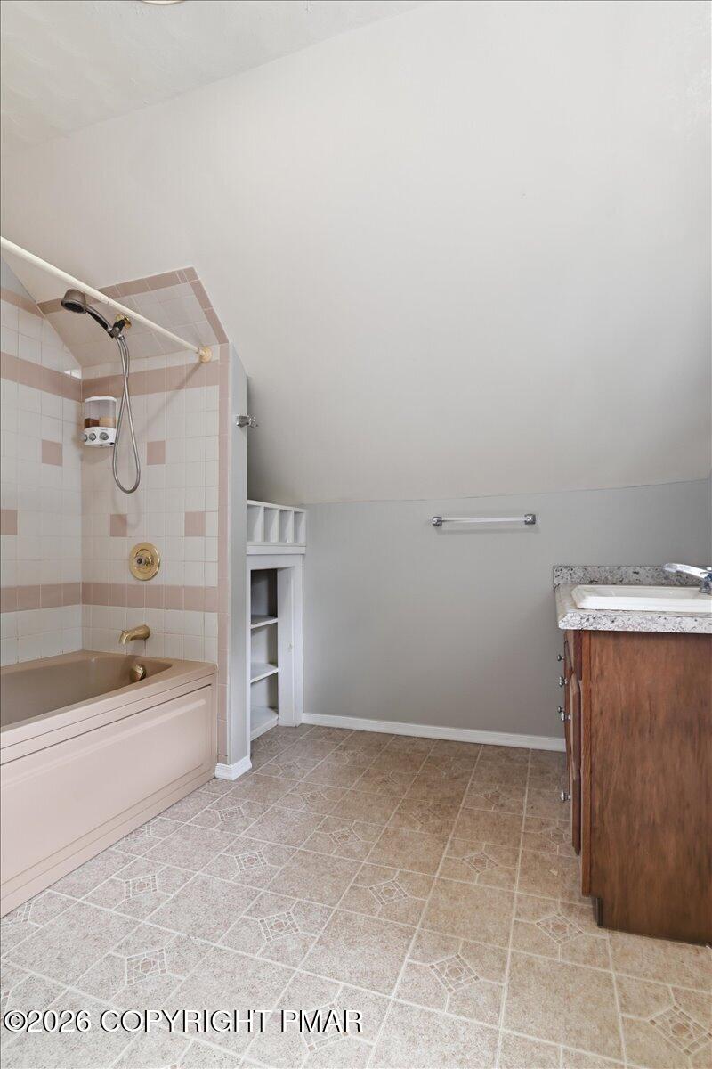 467 N 8th Street Property Photo 46
