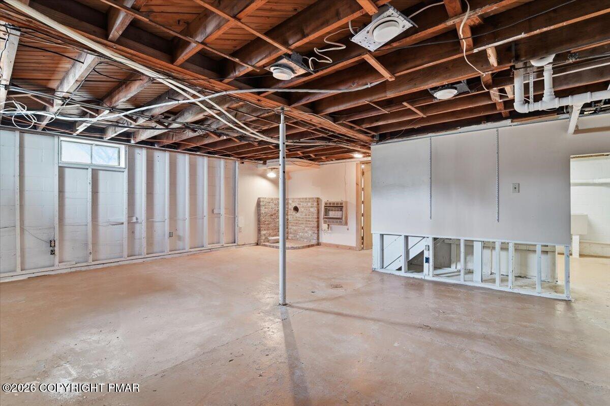 467 N 8th Street Property Photo 48
