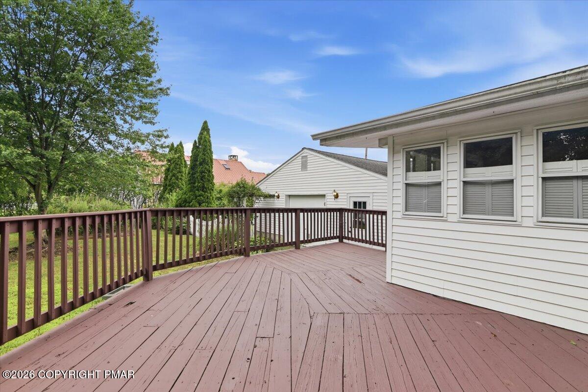 467 N 8th Street Property Photo 52