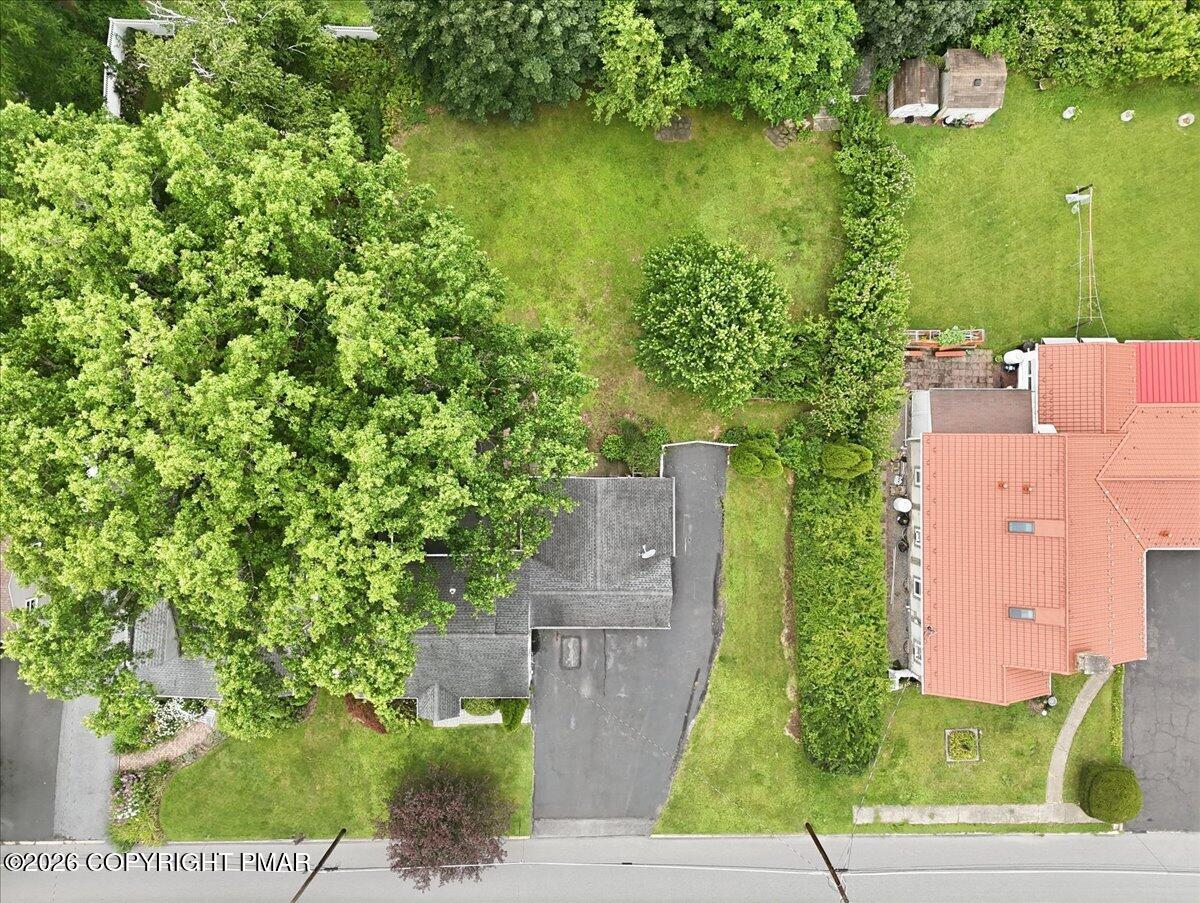467 N 8th Street Property Photo 57