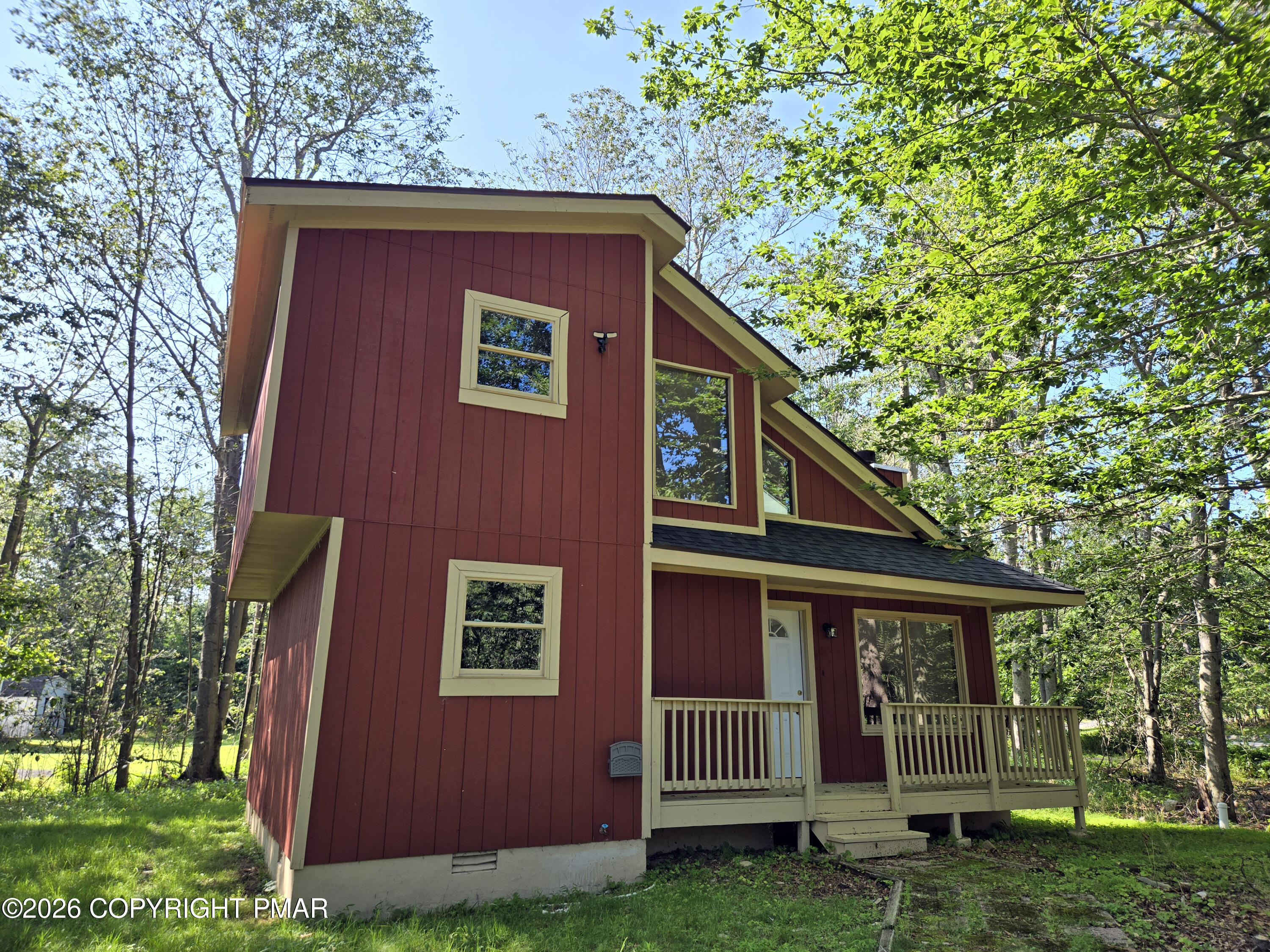 9640 Stony Hollow Drive Property Photo 1