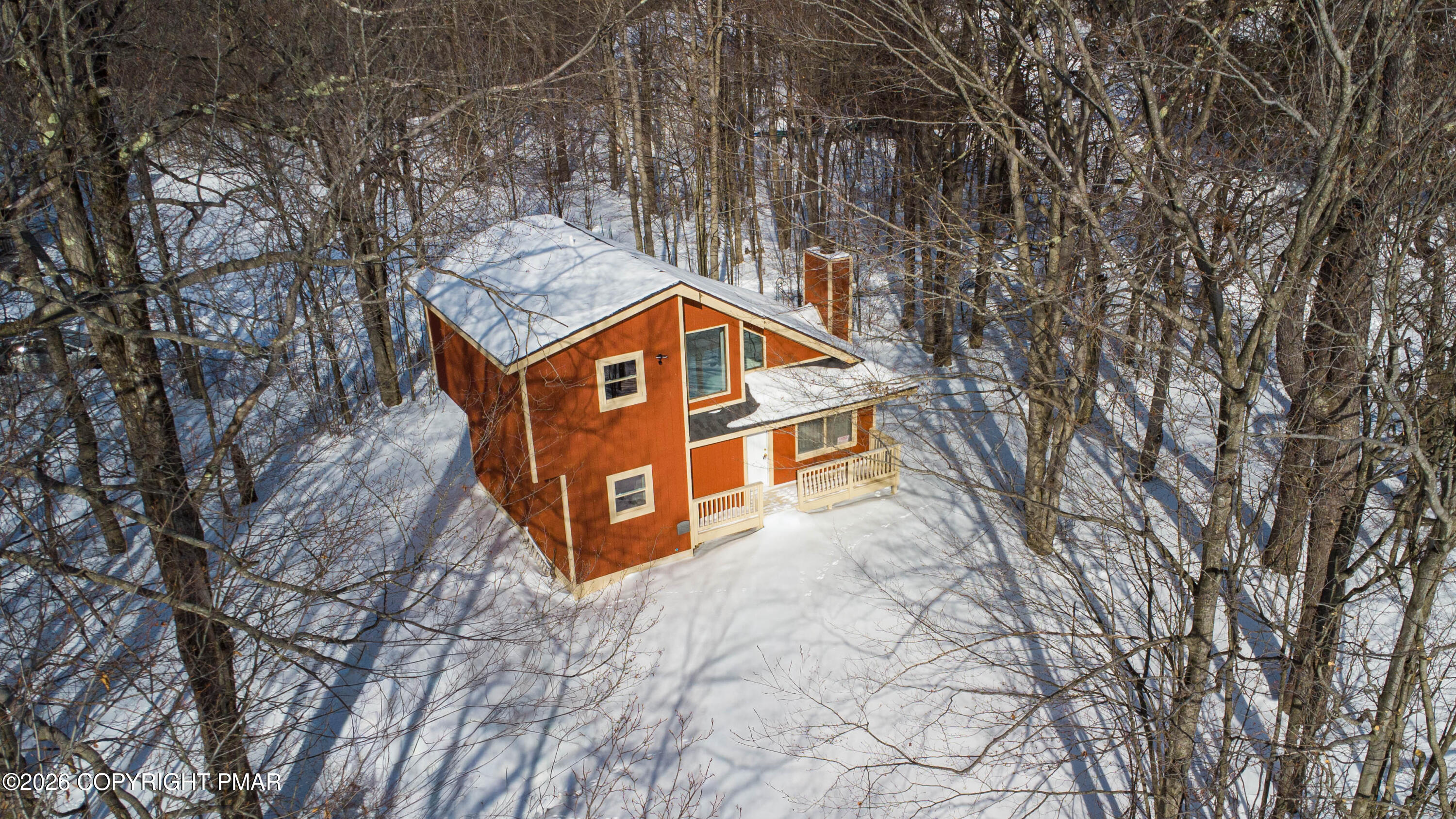 9640 Stony Hollow Drive Property Photo 3