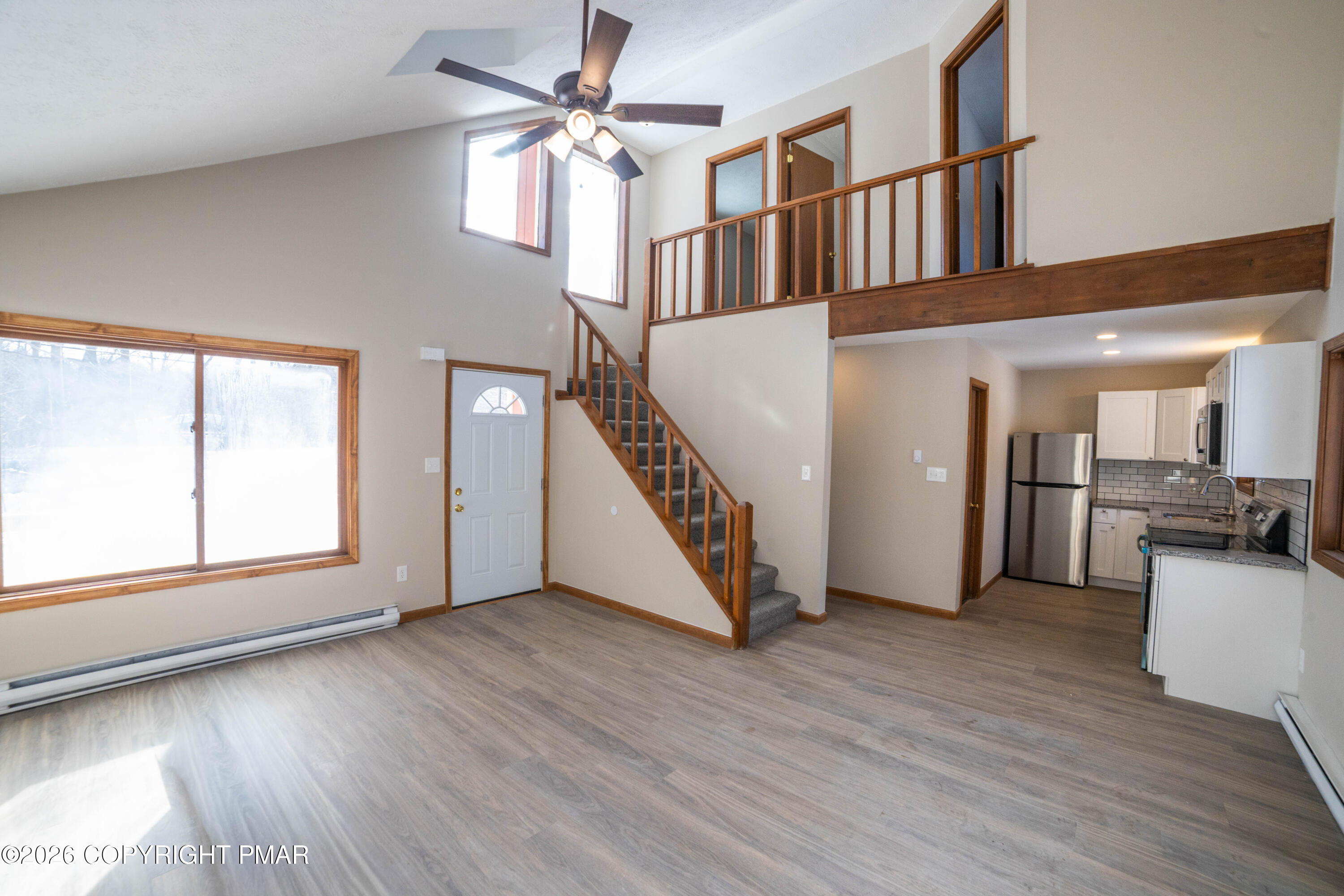 9640 Stony Hollow Drive Property Photo 20