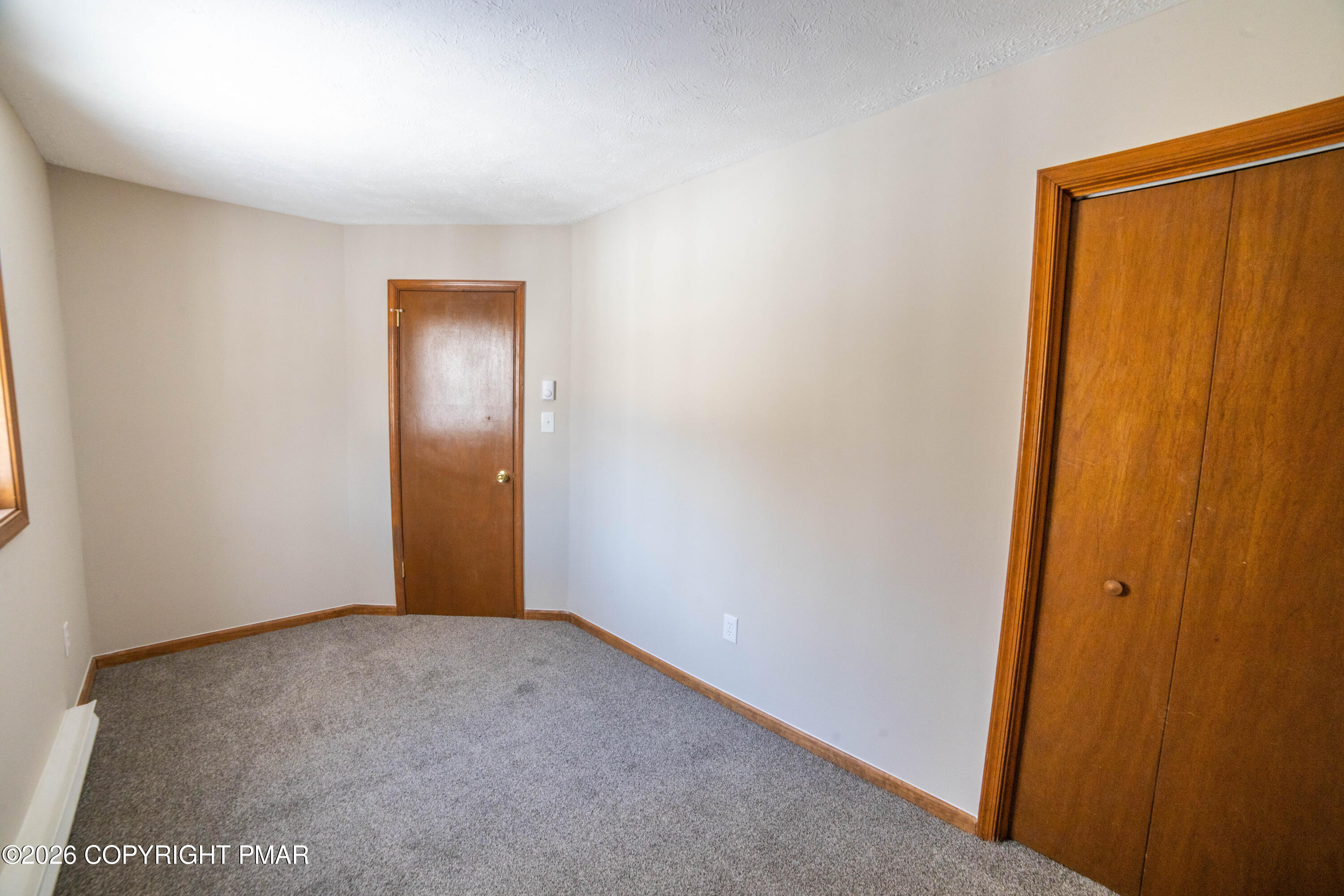 9640 Stony Hollow Drive Property Photo 28