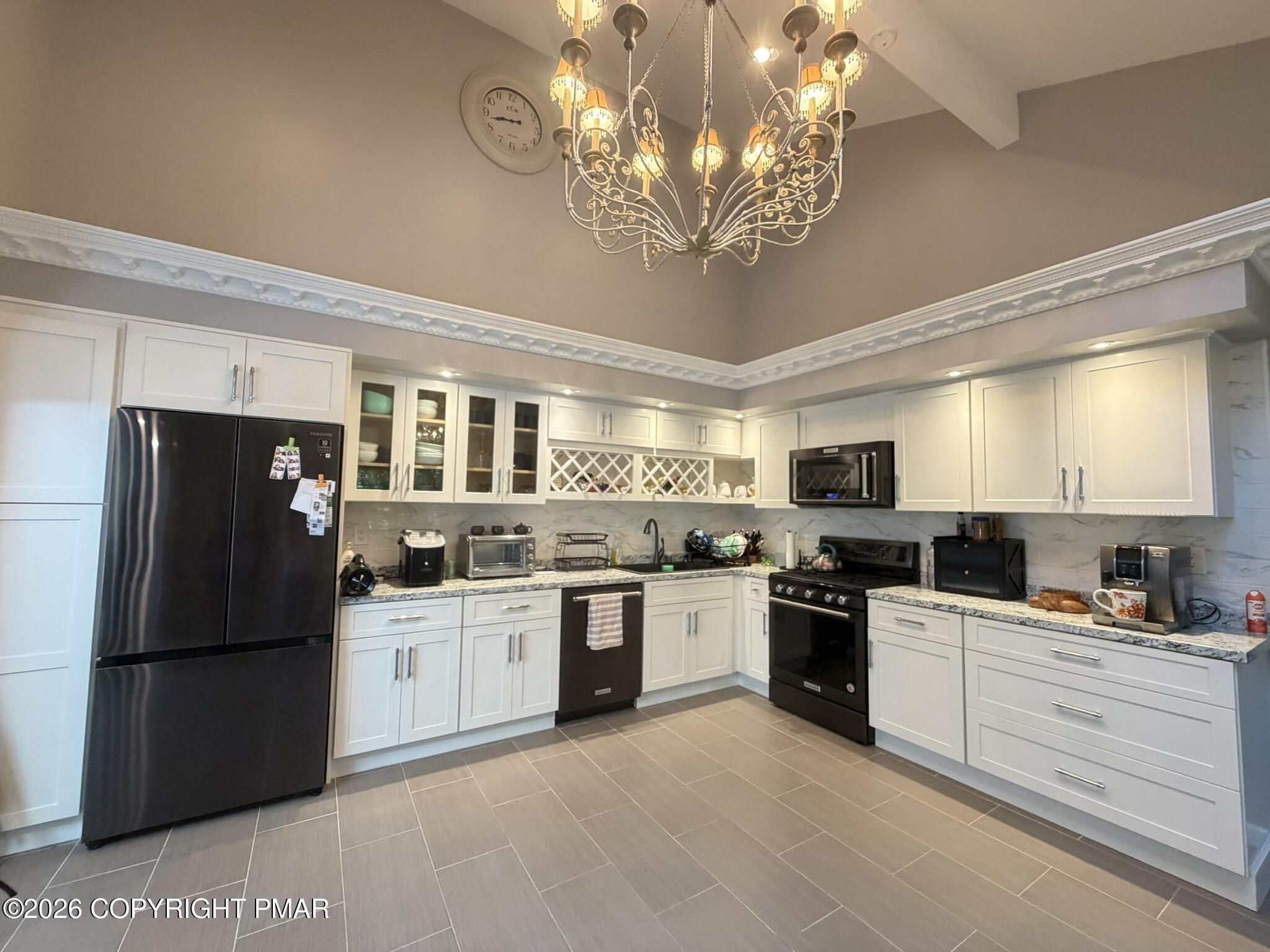3108 Cherry Ridge Road Property Photo 13