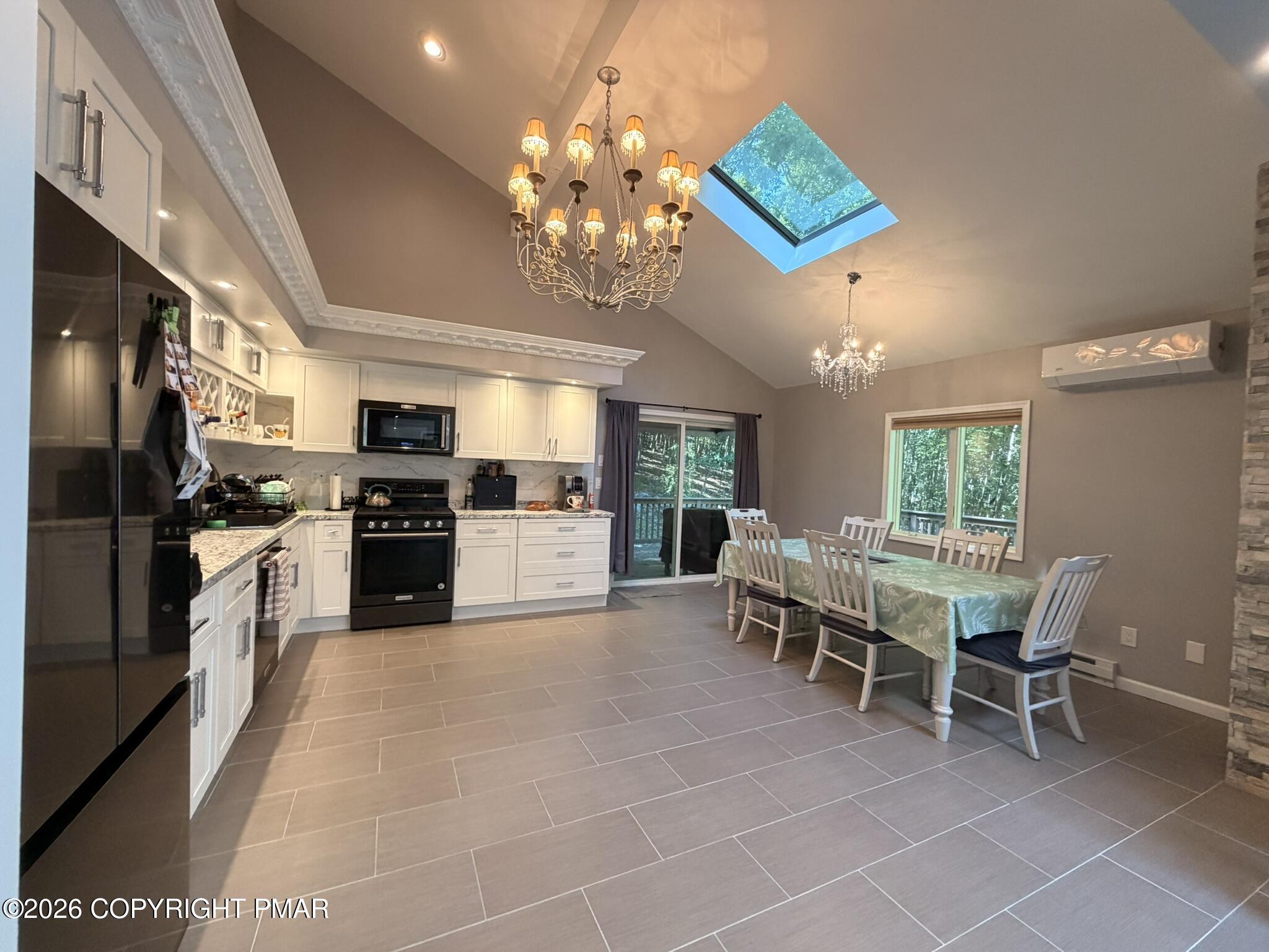 3108 Cherry Ridge Road Property Photo 14