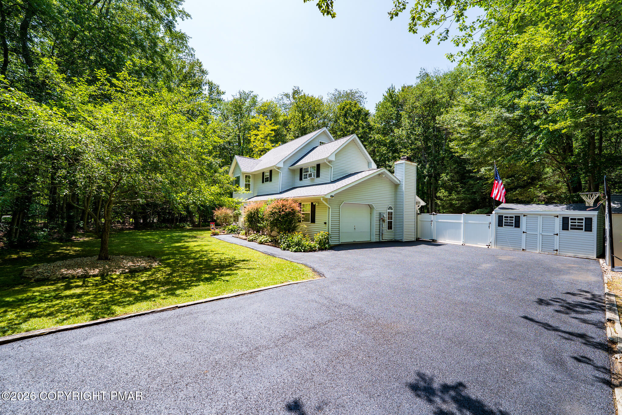 211 Annette Marie Drive Property Photo 4