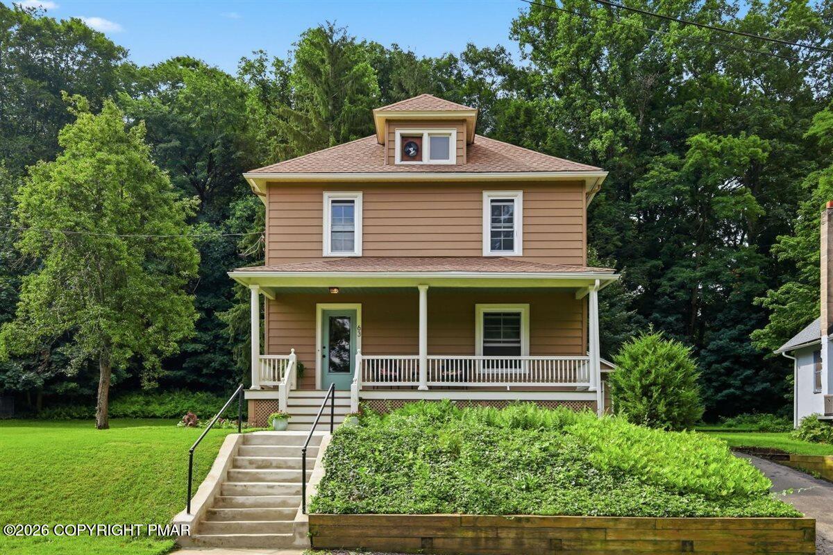 63 Oak Street Property Photo 1
