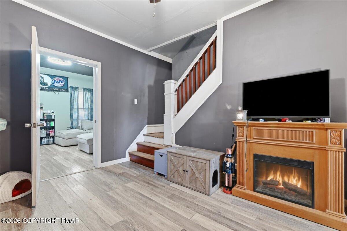 215 Lehigh Avenue Property Photo 5