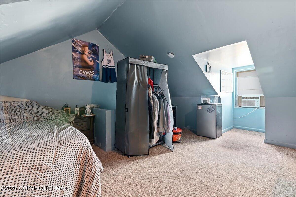 215 Lehigh Avenue Property Photo 17
