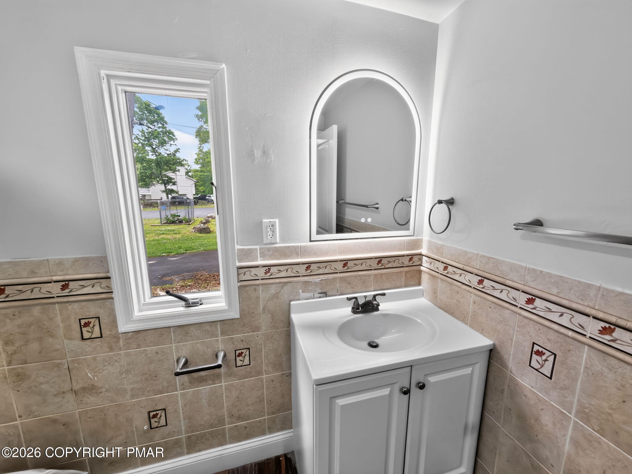 229 Pocono Boulevard Property Photo 20