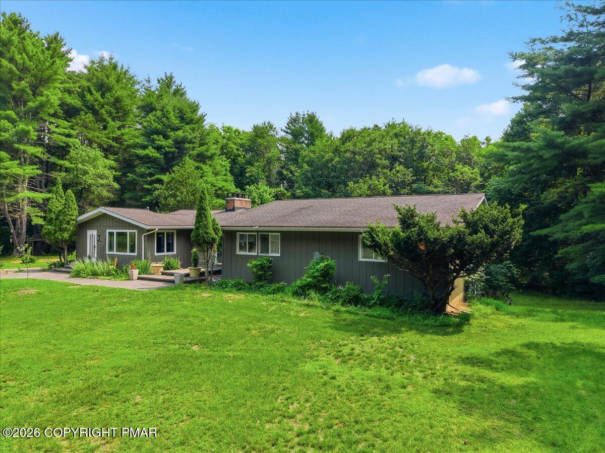 787 Polk Valley Road Property Photo 3