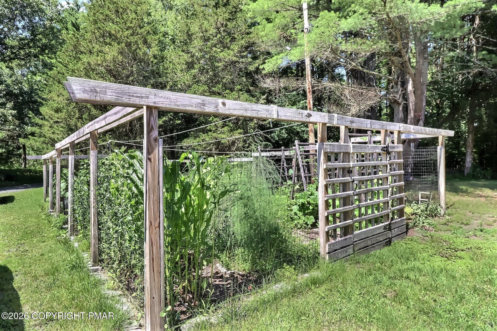 787 Polk Valley Road Property Photo 25