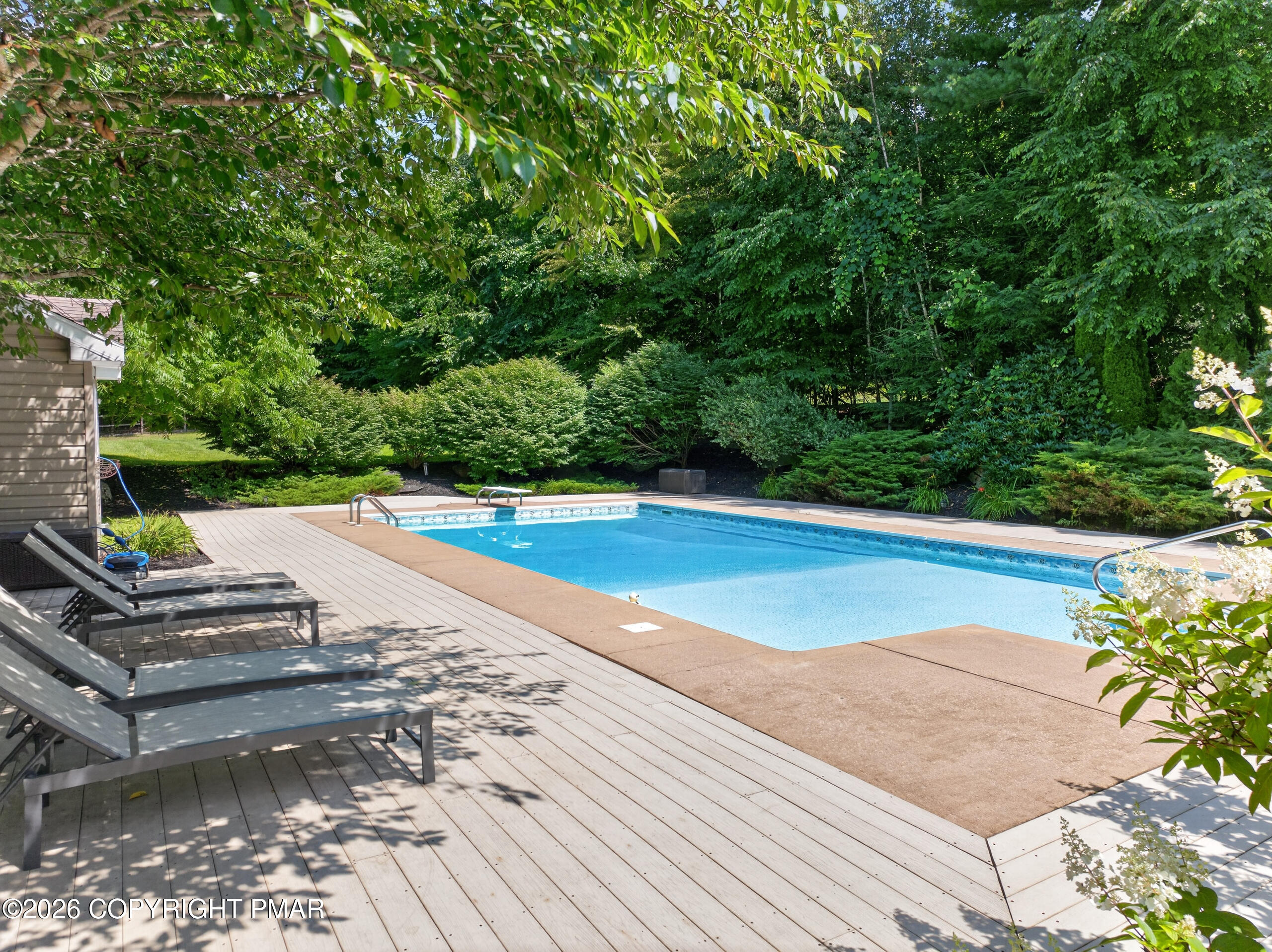 121 Chatham Hill Road Property Photo 5