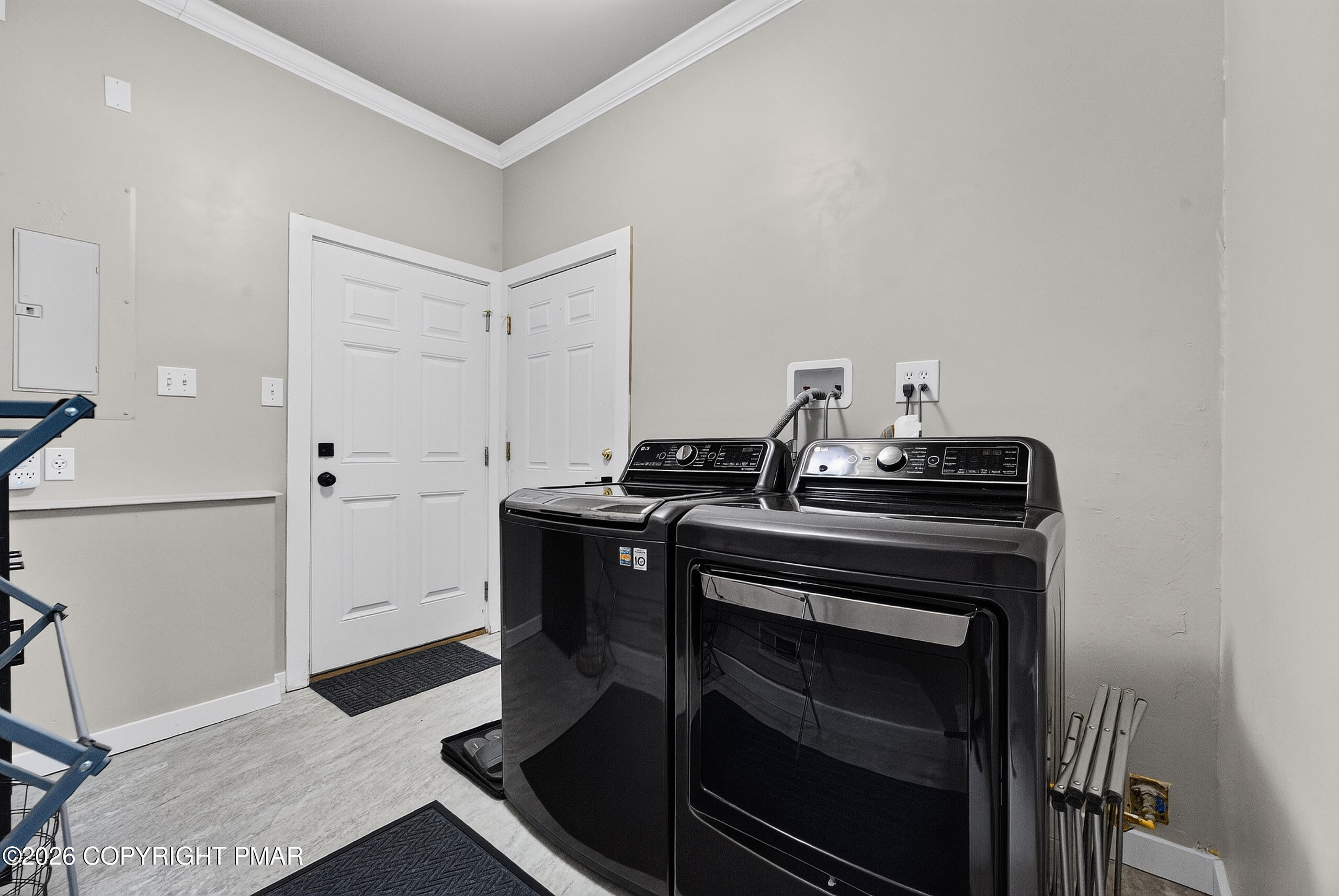 121 Chatham Hill Road Property Photo 51