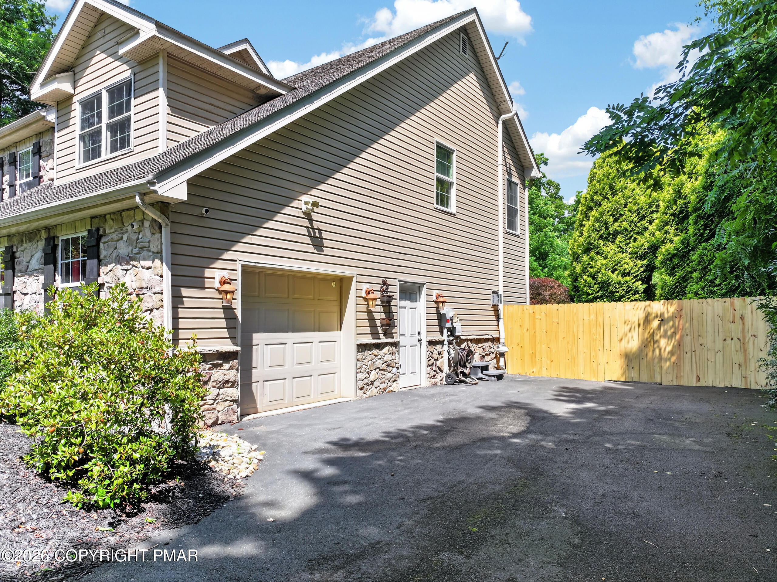 121 Chatham Hill Road Property Photo 54