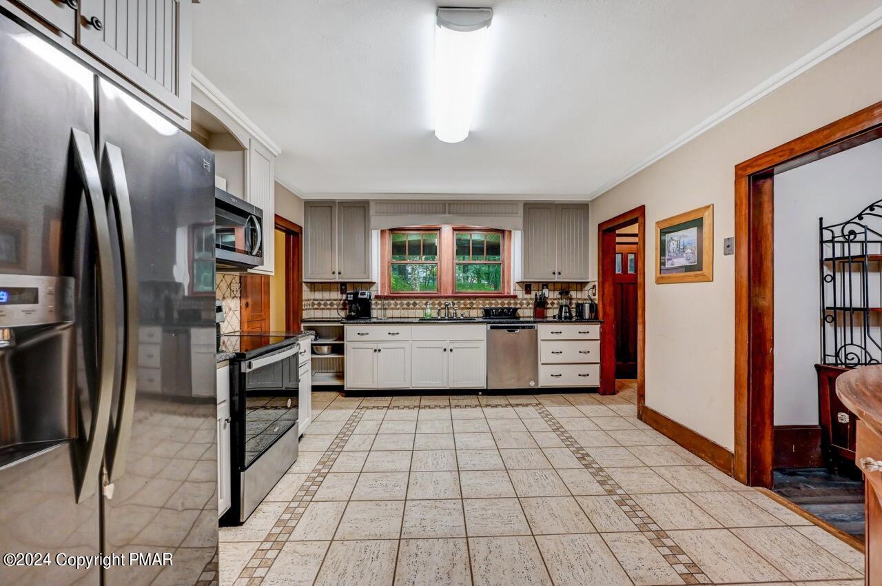 614 Lavender Lane Property Photo 21