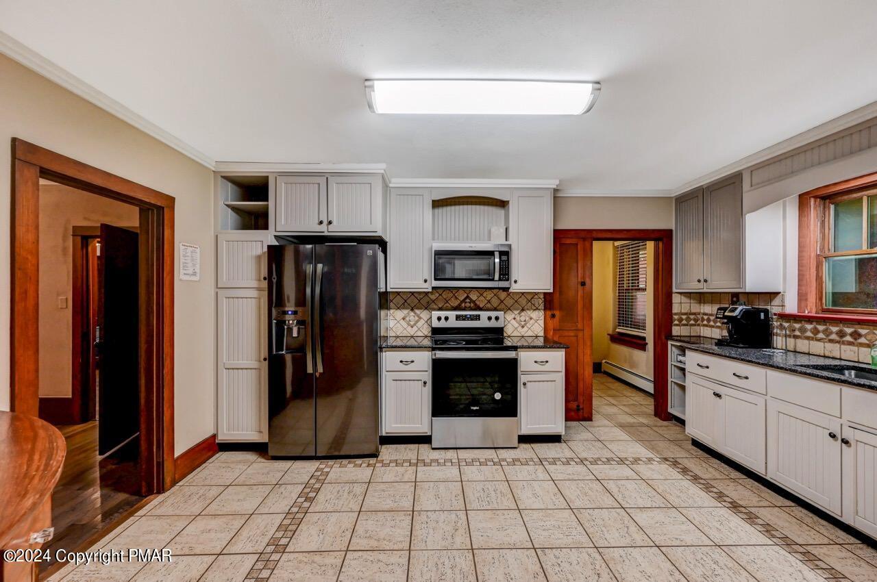 614 Lavender Lane Property Photo 23