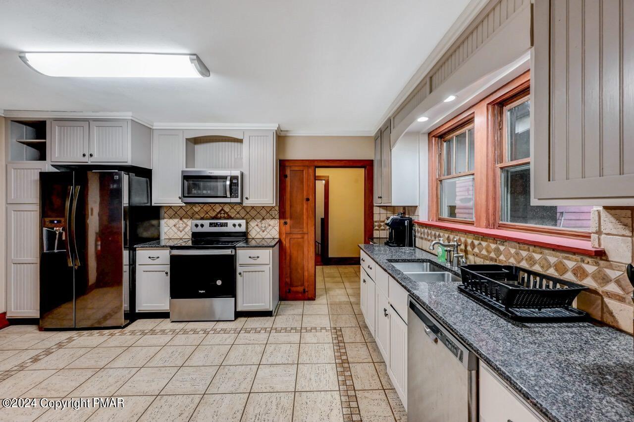 614 Lavender Lane Property Photo 26