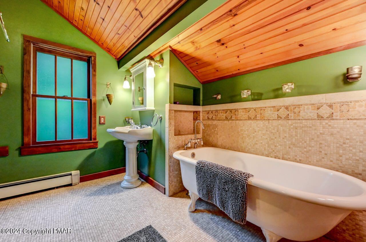 614 Lavender Lane Property Photo 48