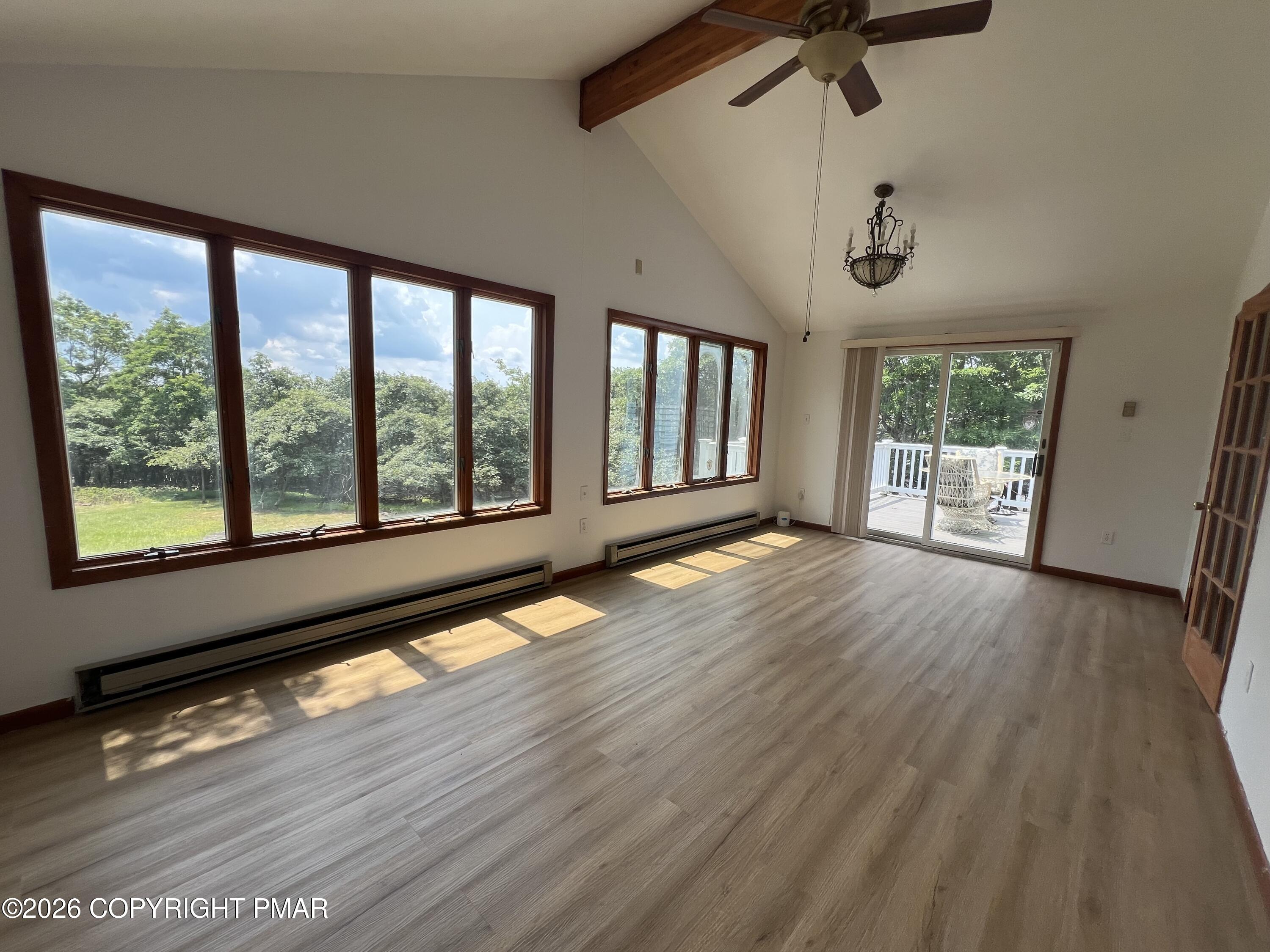 200 Dogwood Terrace Property Photo 7
