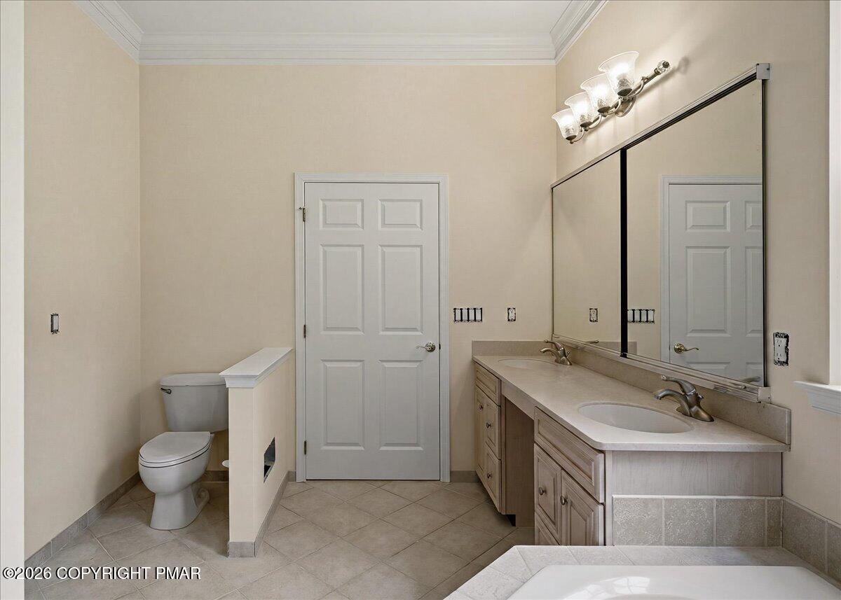 539 Tournament Court Property Photo 33