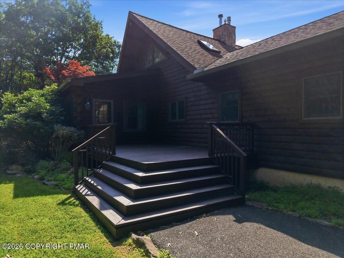 14 E Point Road Property Photo 6