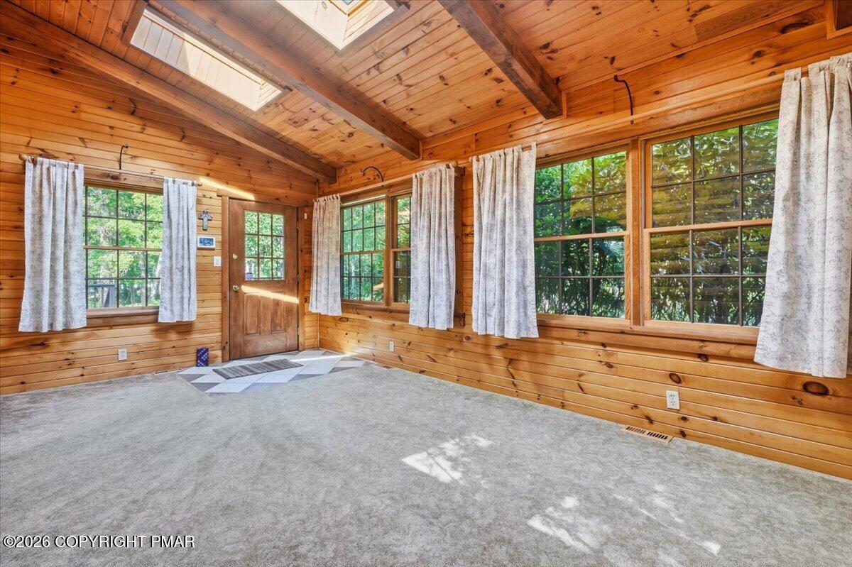 14 E Point Road Property Photo 25