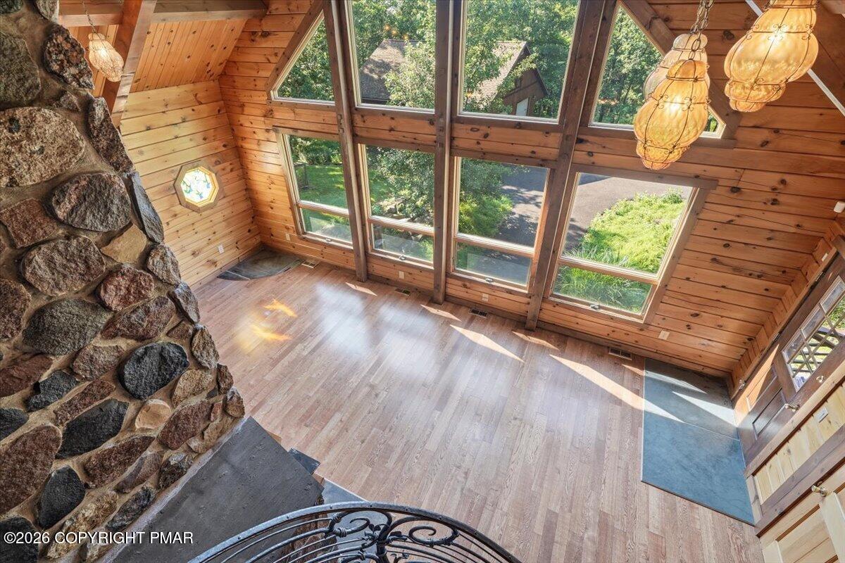 14 E Point Road Property Photo 37