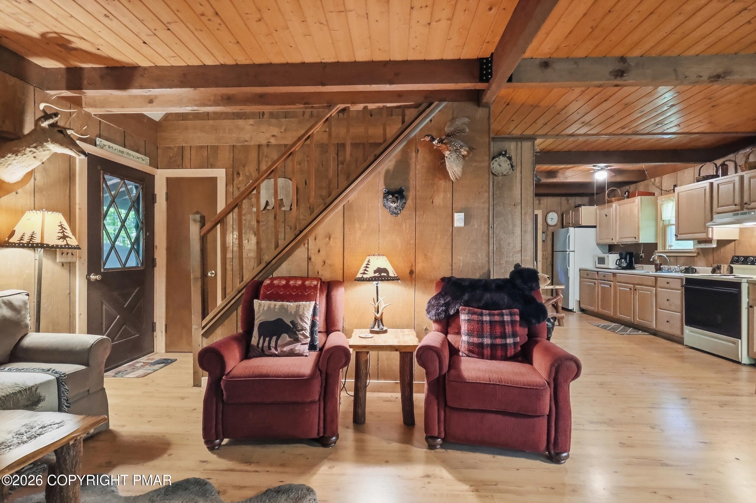 13 Larch Trail Property Photo 5
