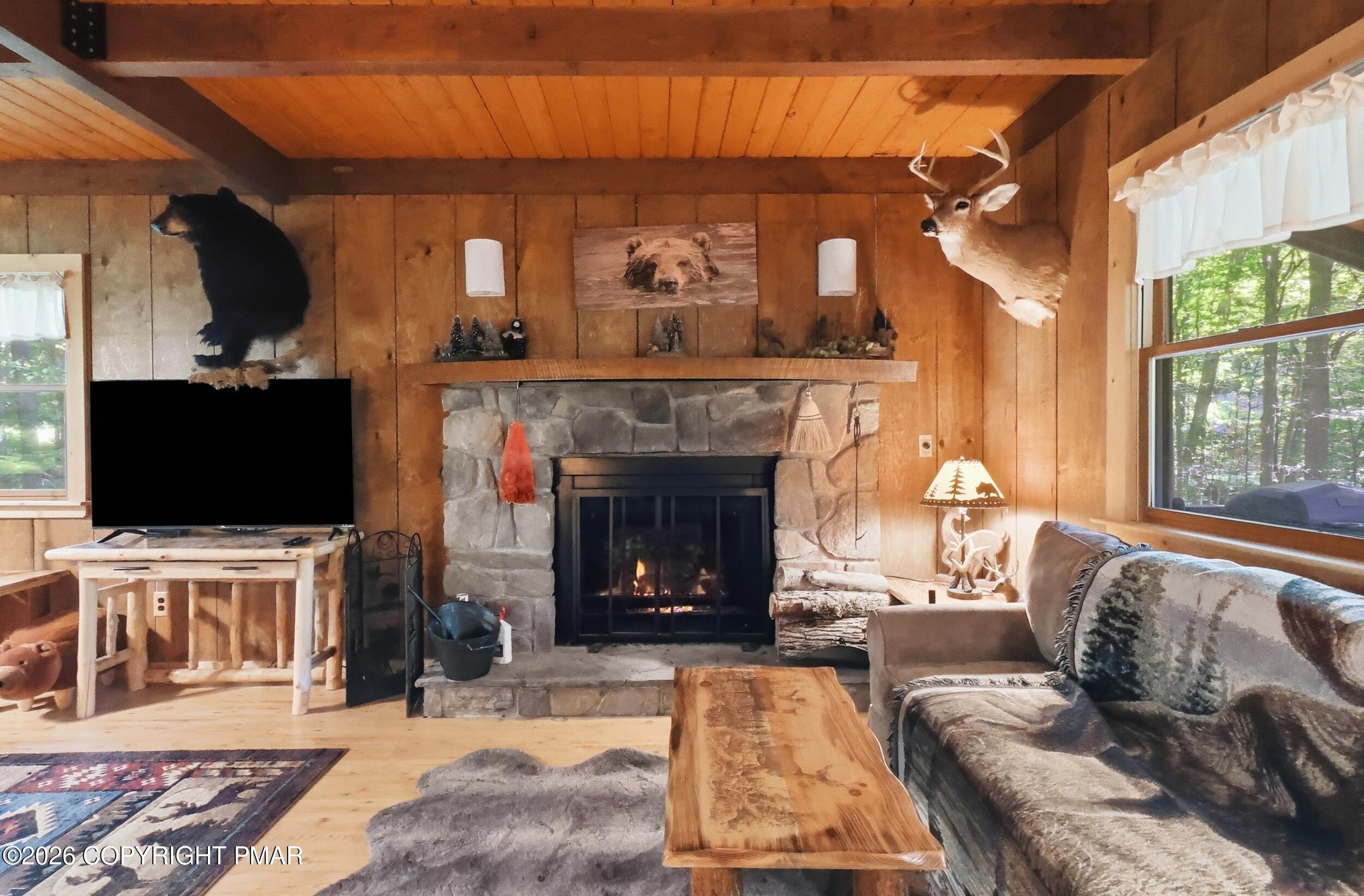 13 Larch Trail Property Photo 9