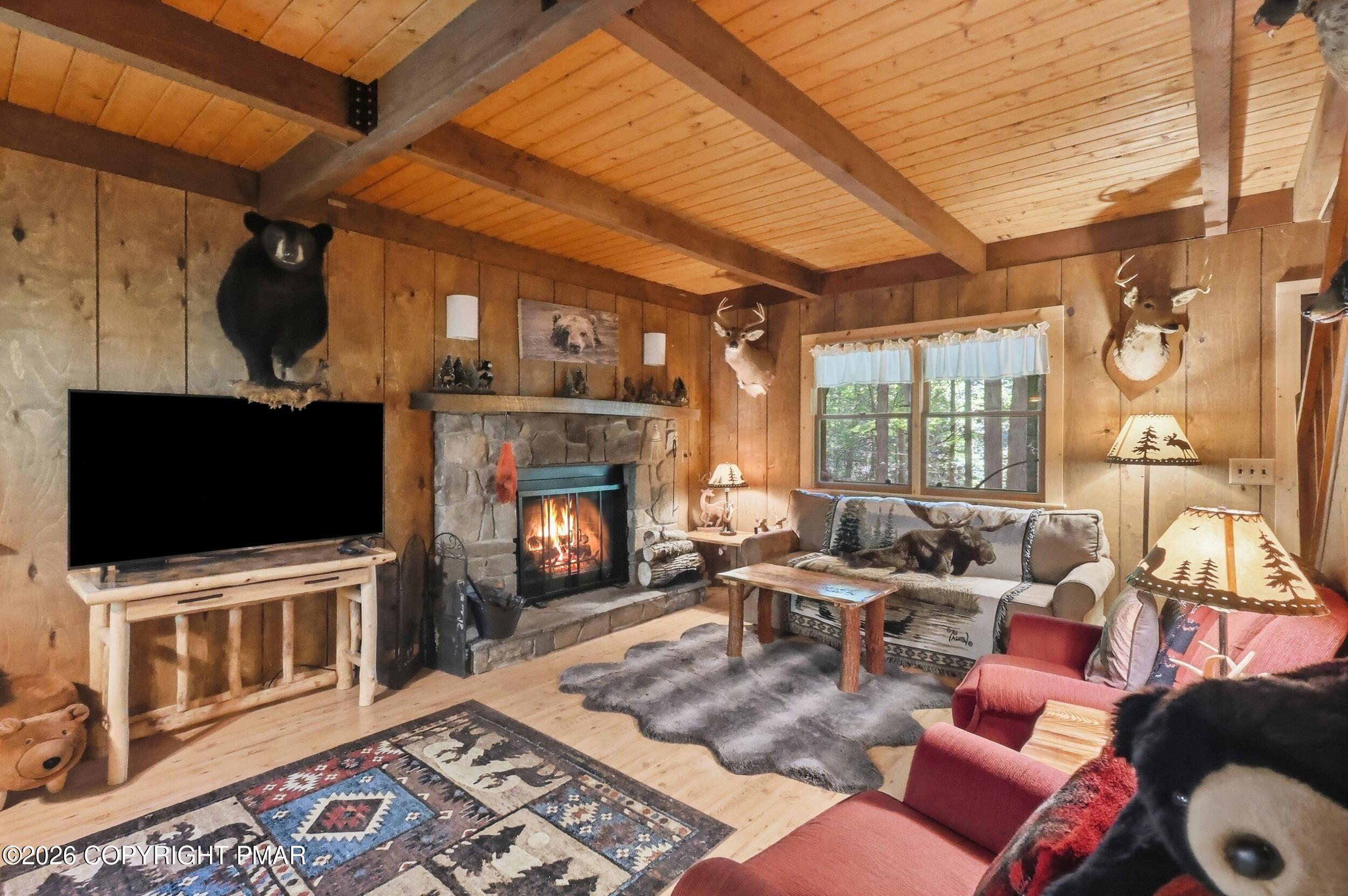 13 Larch Trail Property Photo 10