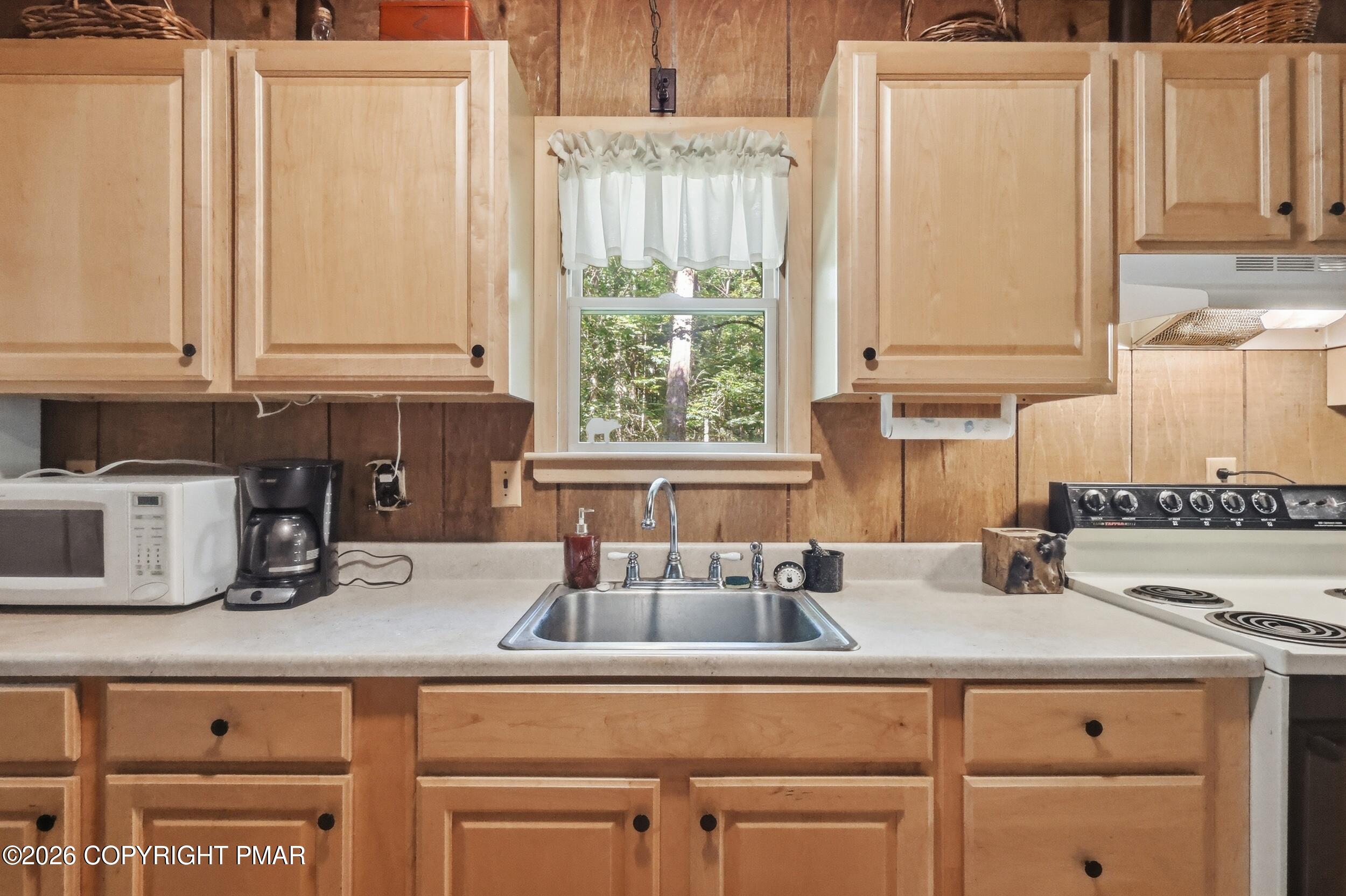13 Larch Trail Property Photo 14
