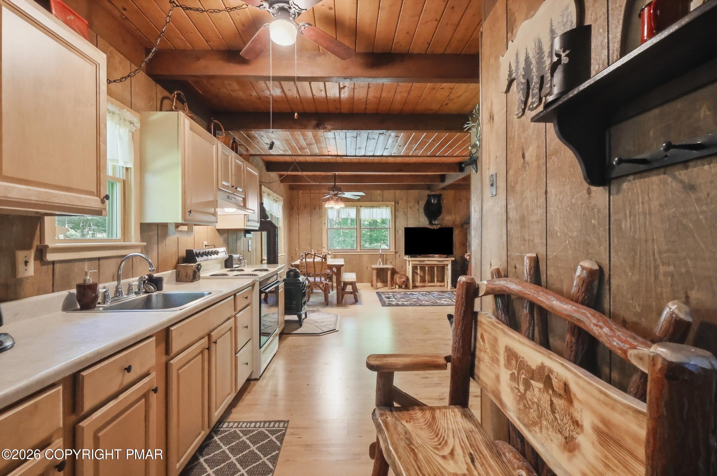 13 Larch Trail Property Photo 16