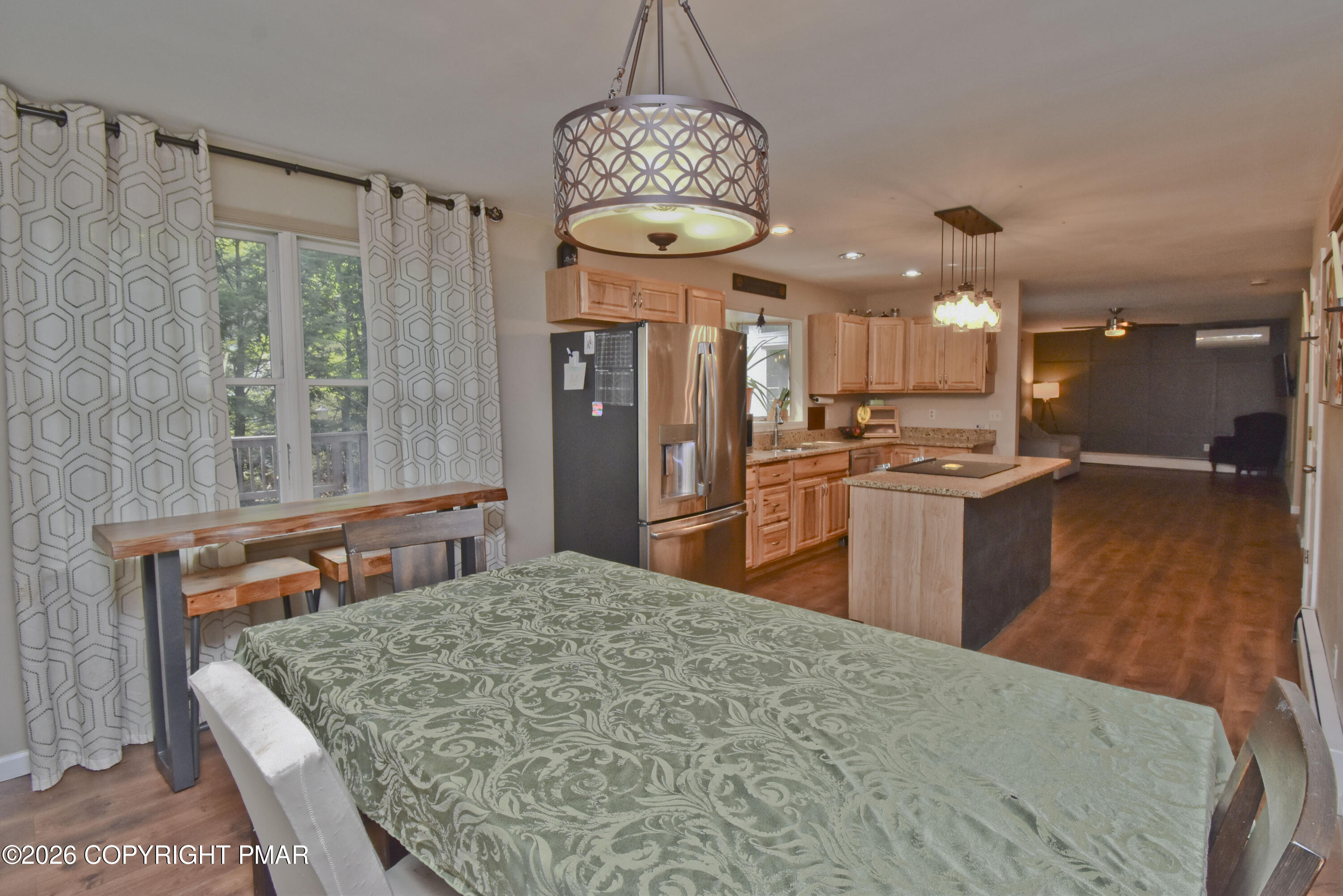 5 Gilliland Drive Property Photo 6