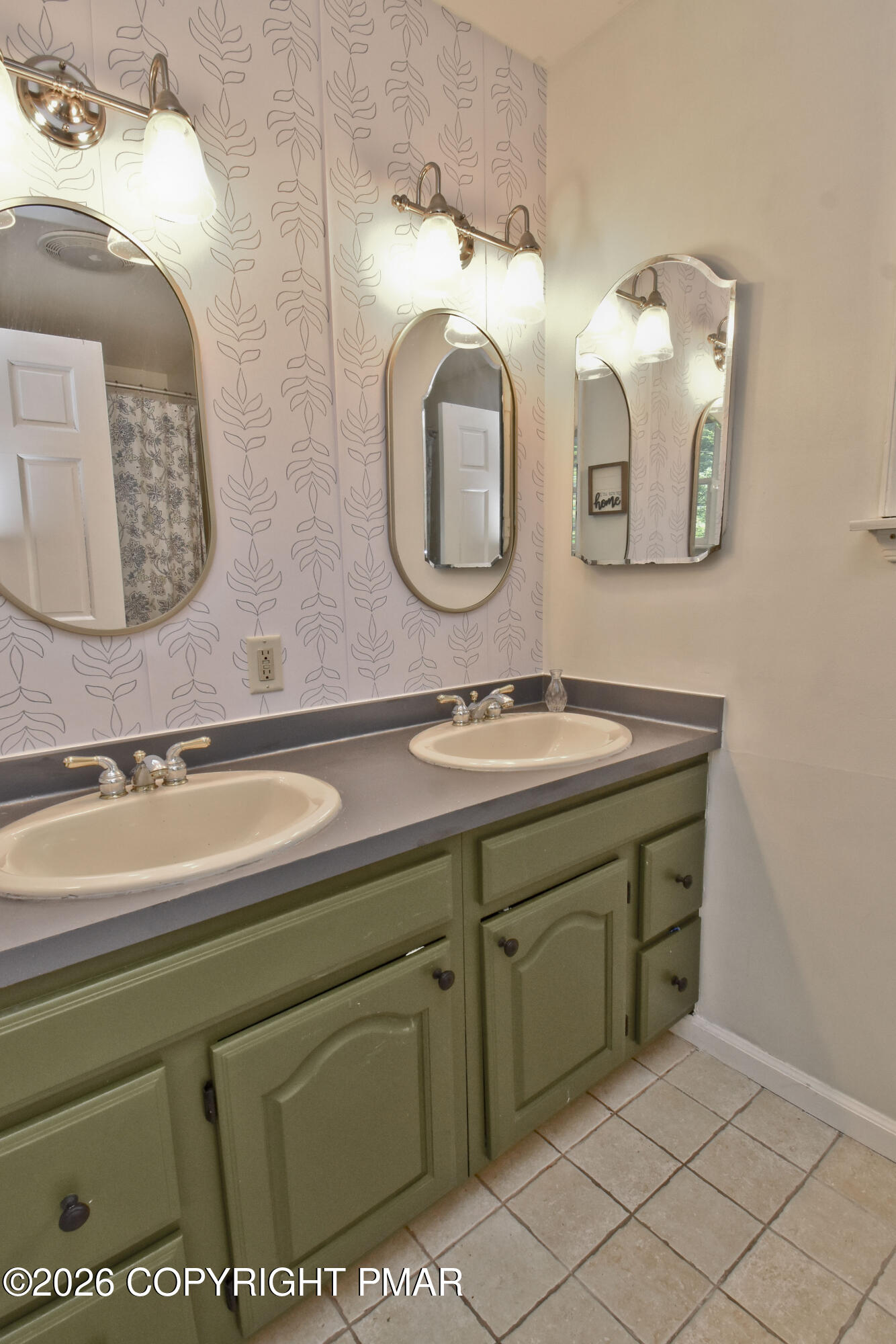 5 Gilliland Drive Property Photo 28