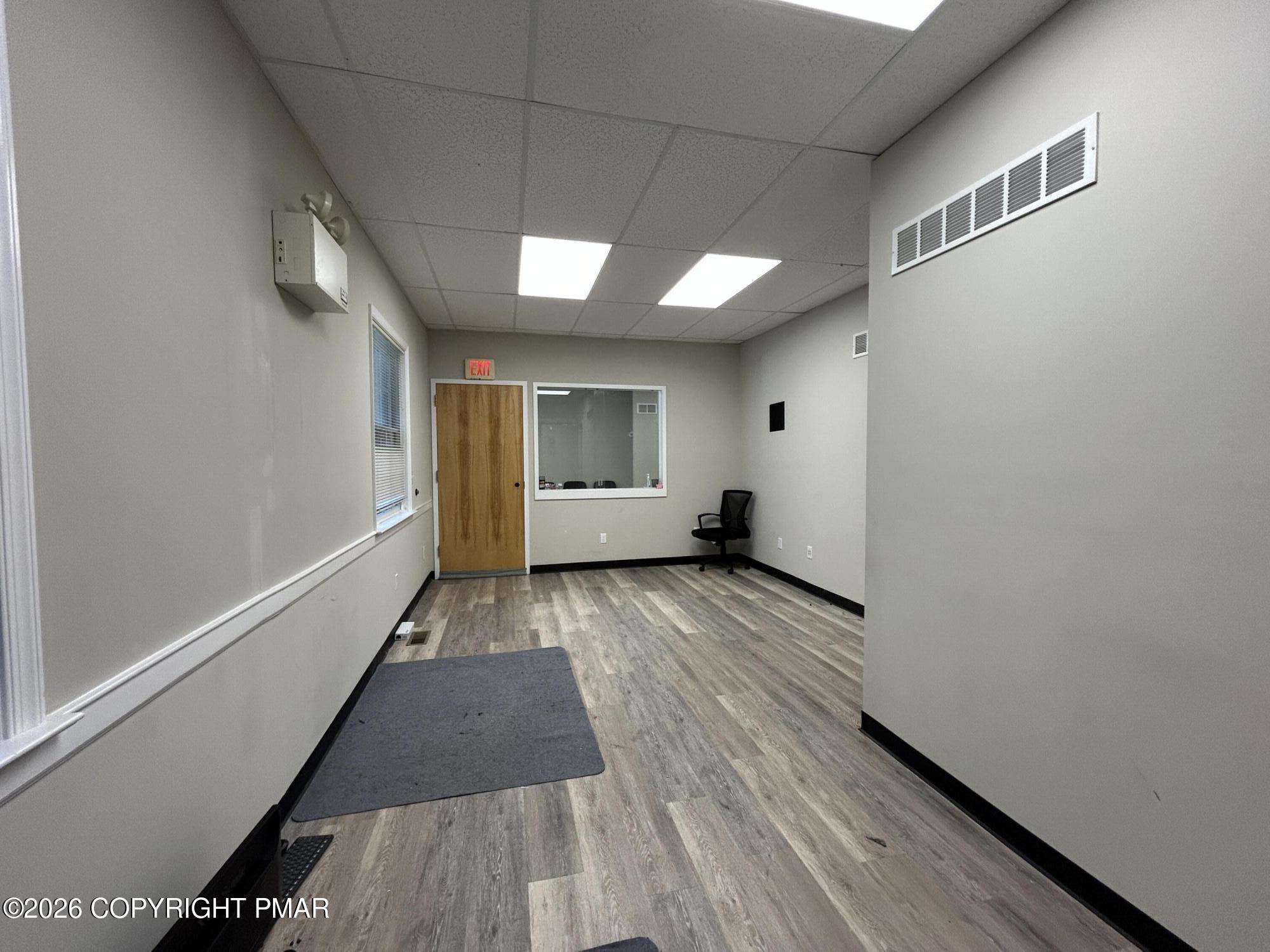 526-528 Independence Road Property Photo 6