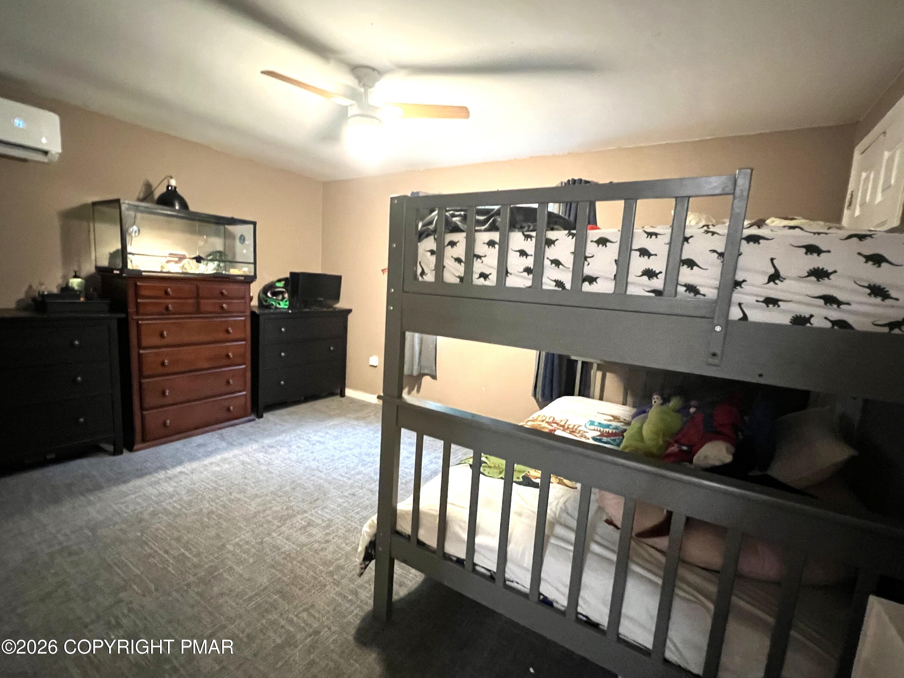 2215 Yellowstone Drive Property Photo 15